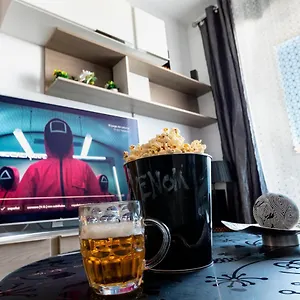 Apartamento Acogedor con Garaje Apartamento Almería